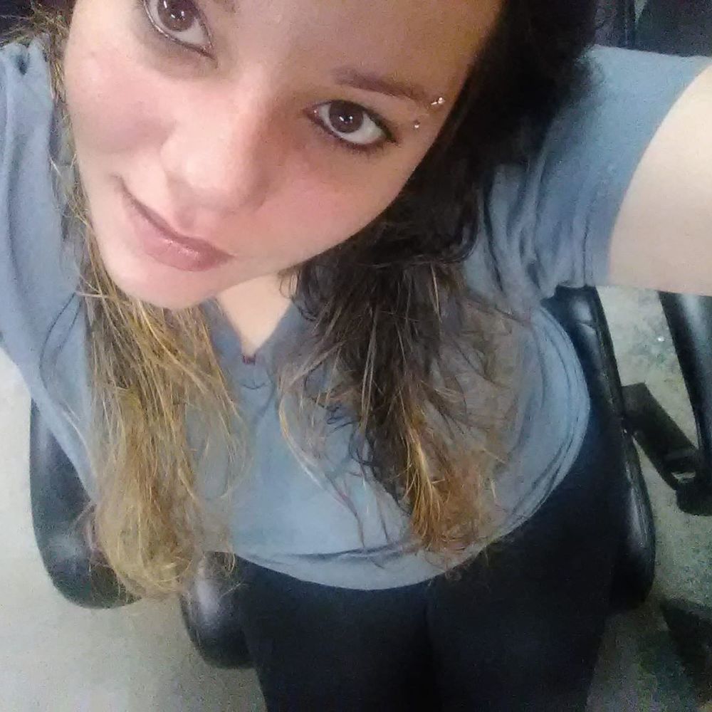 Meet your Posher, Courtney